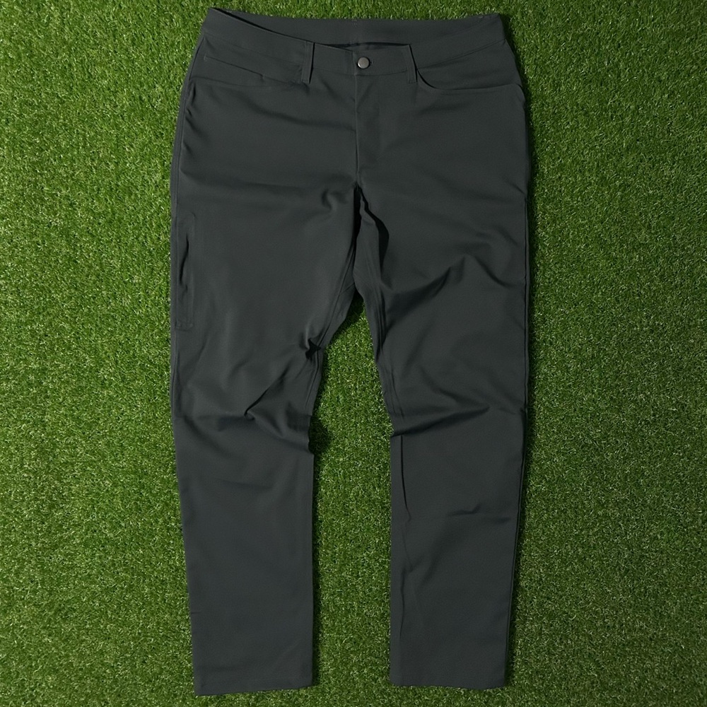 Mens Lululemon ABC Pants Size 35 x 30
